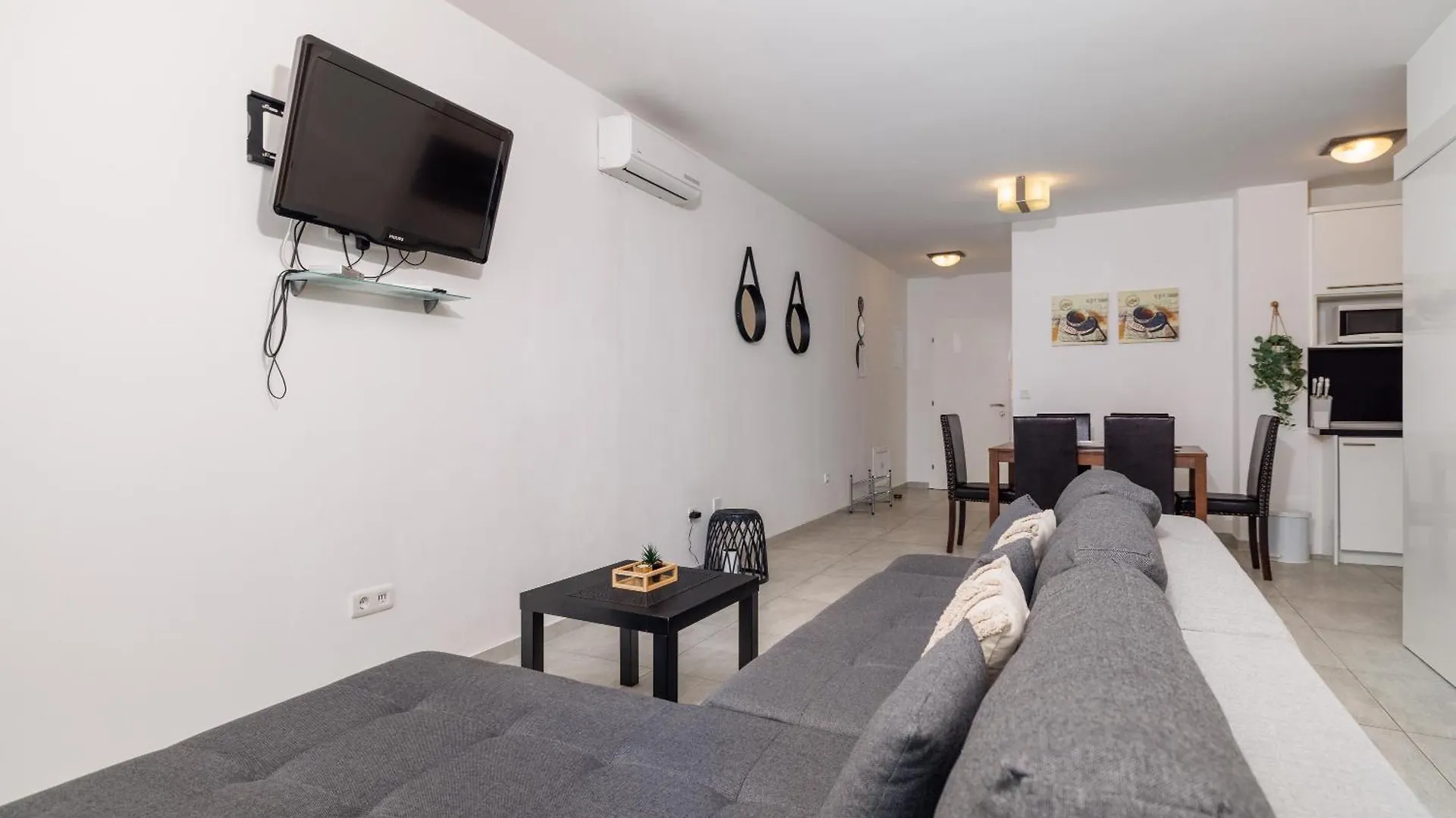 Villa Tatjana Apartment Mit Zwei Schlafzimmer Crikvenica